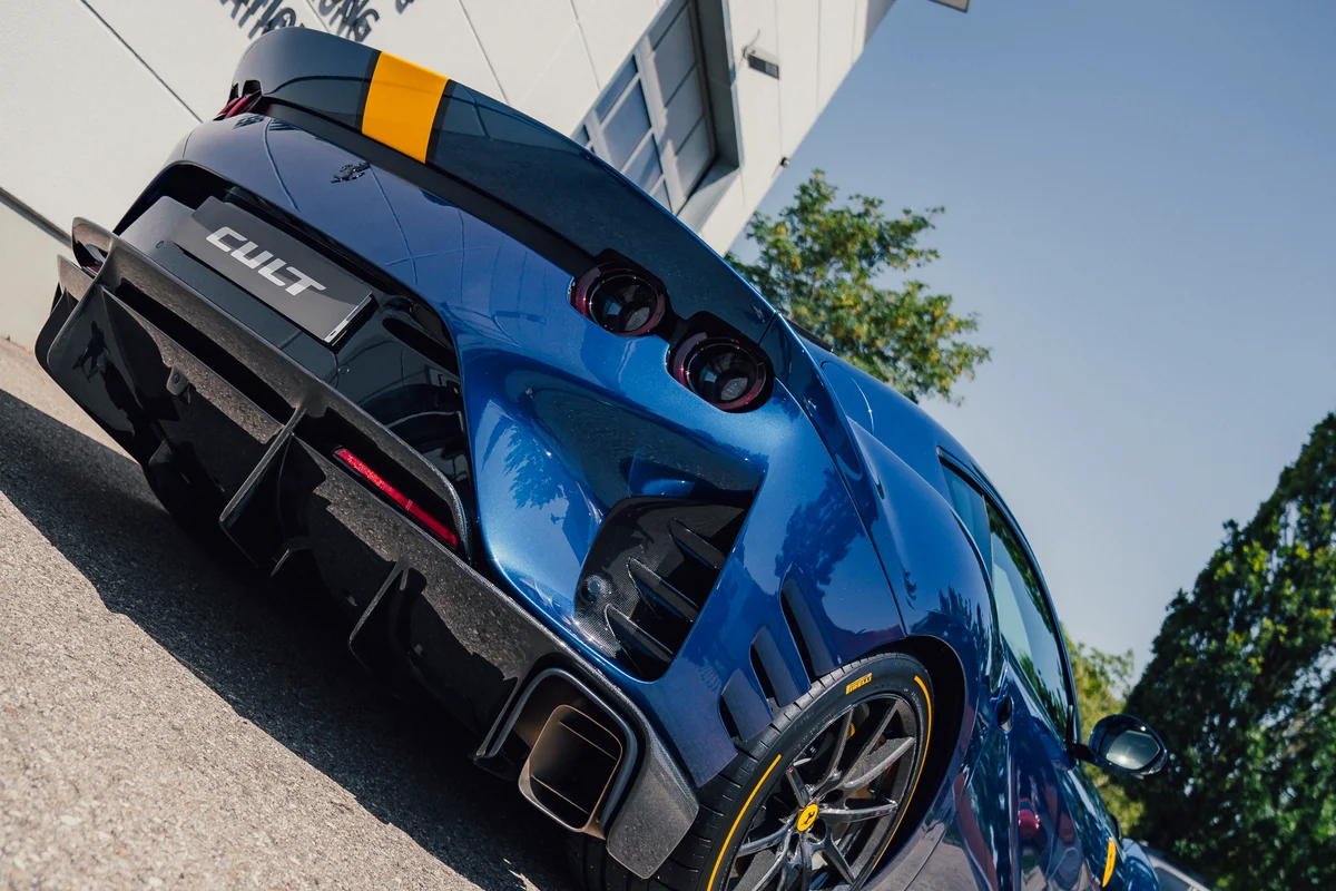 Ferrari 812 Competizione